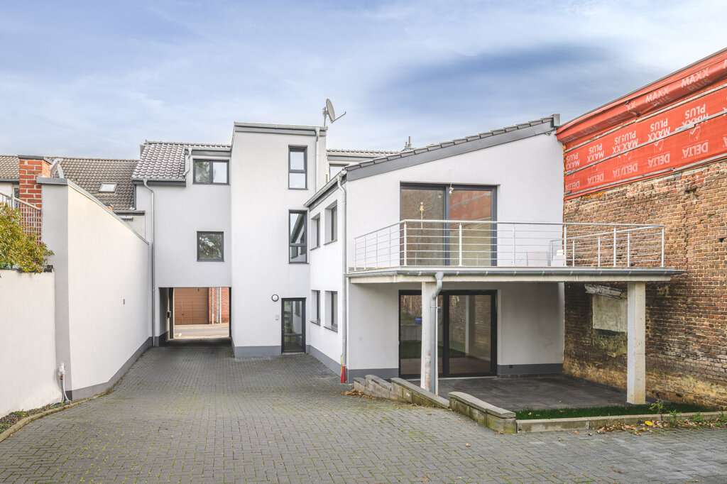 Thumbnail-Wohnung zum Kaufen in Alsdorf 299.000,00 € 119.26 m²