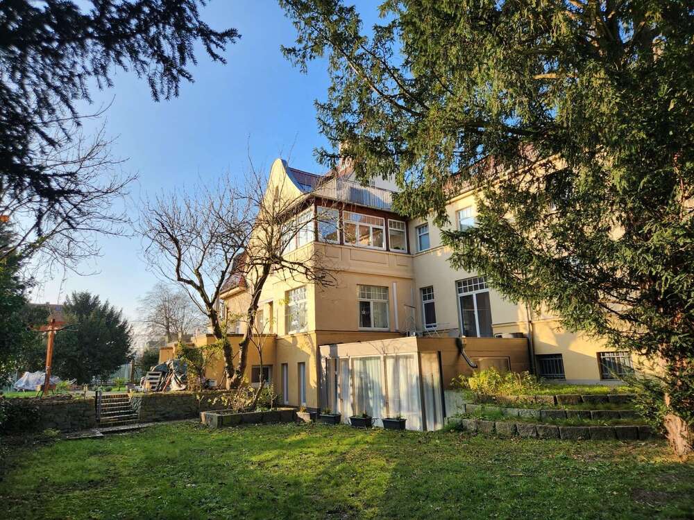 Thumbnail-Haus zum Kaufen in Markkleeberg 1.600.000,00 € 489 m²