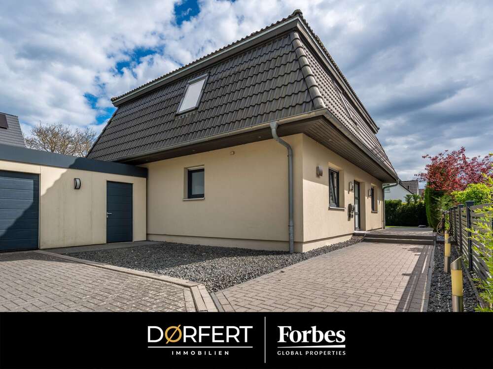 Thumbnail-Haus zum Kaufen in Hamburg Bergstedt 1.199.000,00 € 187 m²