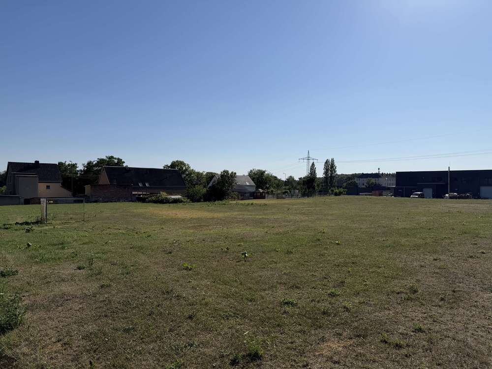 Thumbnail-Grundstück zu verkaufen in Leipzig 233.100,00 € 555 m²