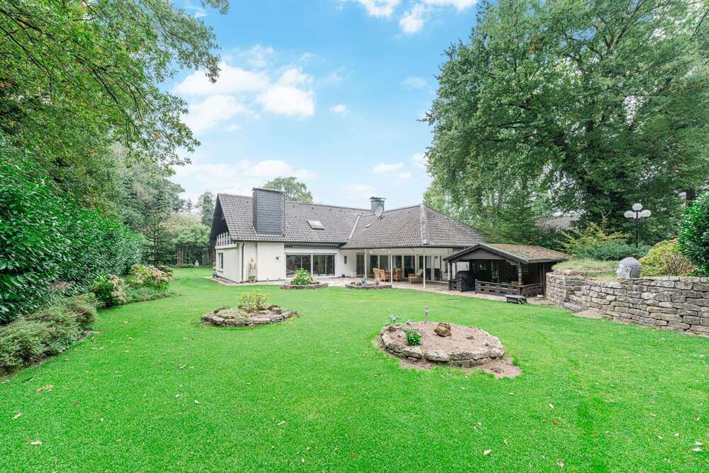 Thumbnail-Haus zum Kaufen in Wesel Obrighoven 1.099.000,00 € 380.55 m²