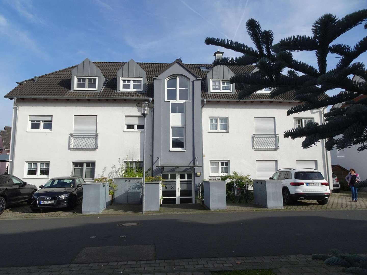 Thumbnail-Wohnung zum Kaufen in Mühlheim 480.000,00 € 121 m²