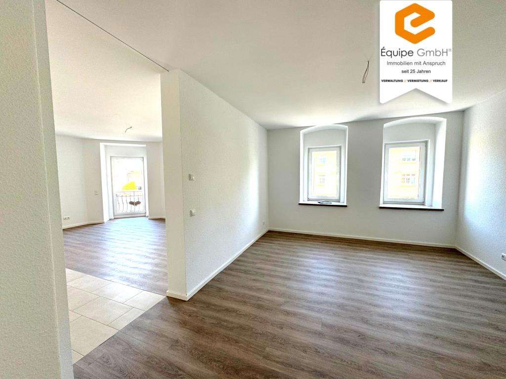 Thumbnail-Wohnung zum Mieten in Heidenau 1.350,25 € 122.75 m²