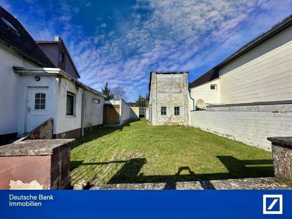 Thumbnail-Grundstück zu verkaufen in Düren 88.000,00 € 256 m²