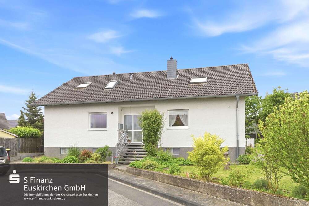 Thumbnail-Haus zum Kaufen in Euskirchen 389.000,00 € 180 m²