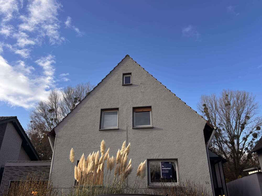 Thumbnail-Haus zum Kaufen in Düren 230.000,00 € 89.78 m²