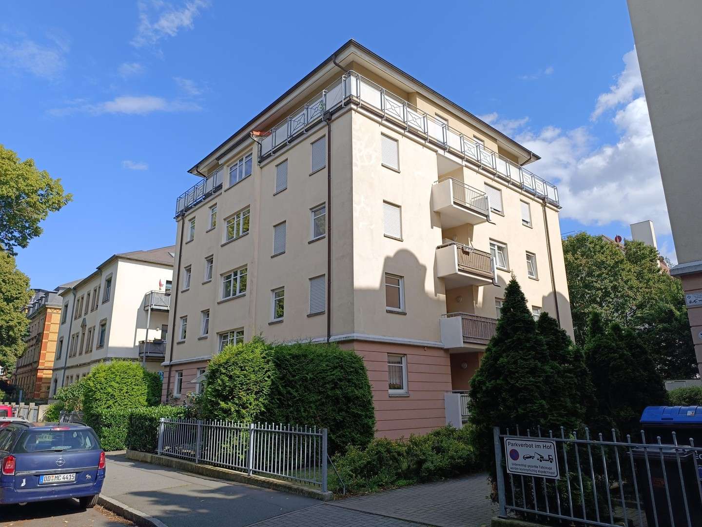 Thumbnail-Wohnung zum Kaufen in Dresden 111.000,00 € 31.79 m²