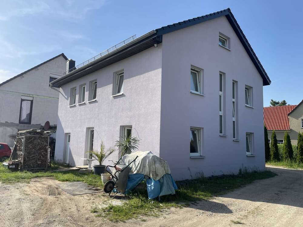 Thumbnail-Haus zum Kaufen in Lützen 239.000,00 € 123.25 m²