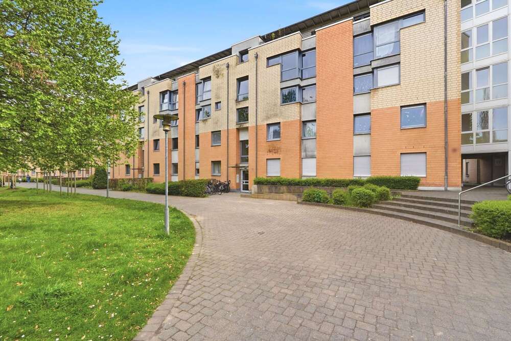 Thumbnail-Wohnung zum Kaufen in Köln-Weiden 259.000,00 € 56 m²