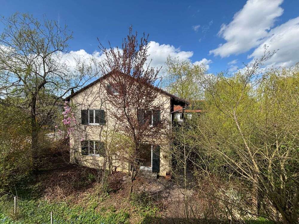 Thumbnail-Haus zum Kaufen in Traunstein 750.000,00 € 163.97 m²