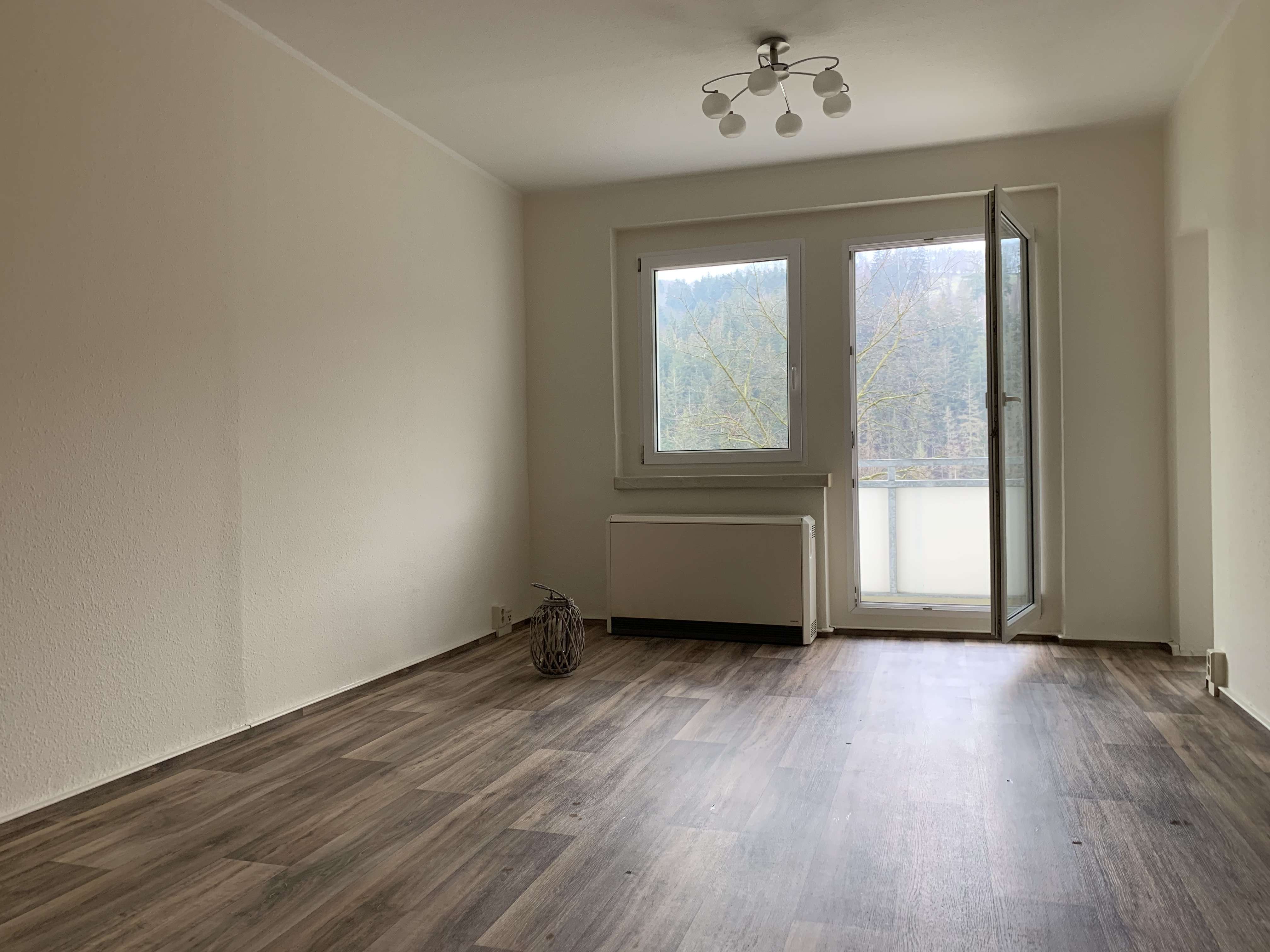 Thumbnail-Wohnung zum Mieten in Zschopau 275,00 € 55 m²