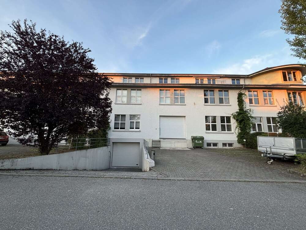 Thumbnail-Halle in Radolfzell 848,00 € 106 m²
