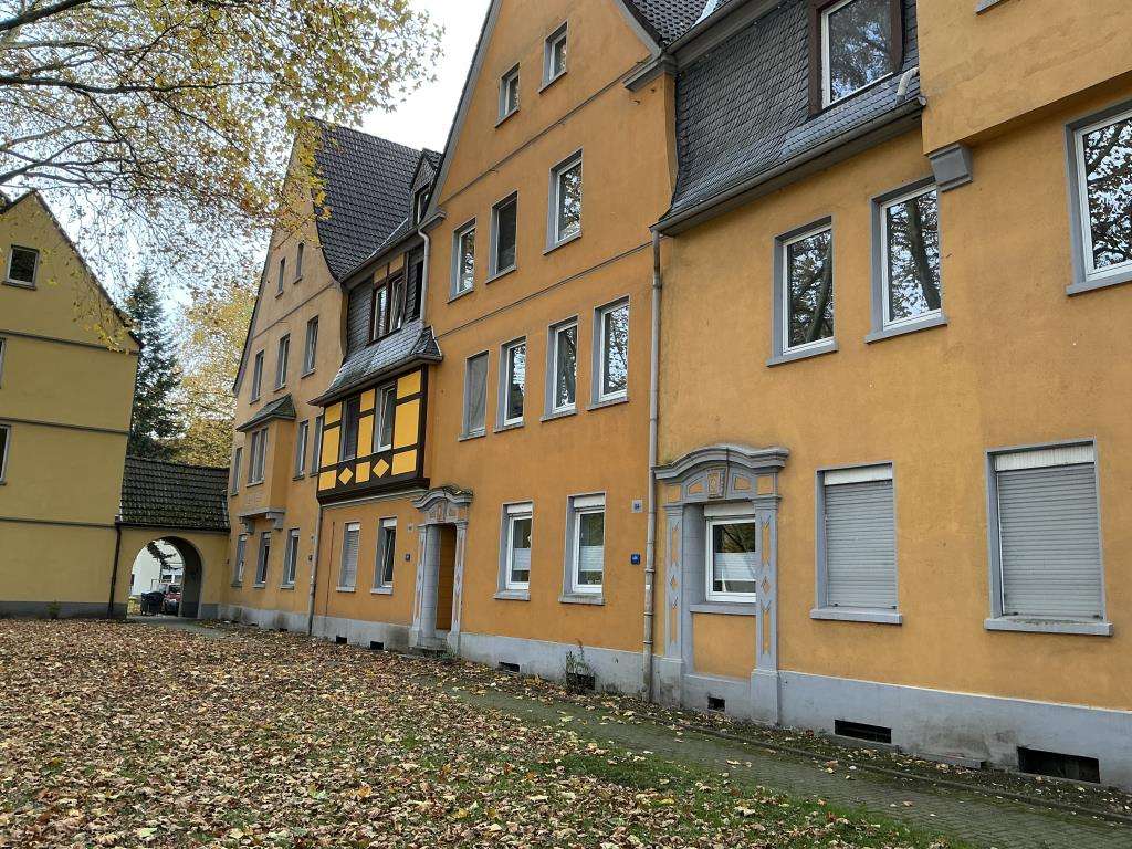 Thumbnail-Wohnung zum Mieten in Gelsenkirchen 329,00 € 54.15 m²