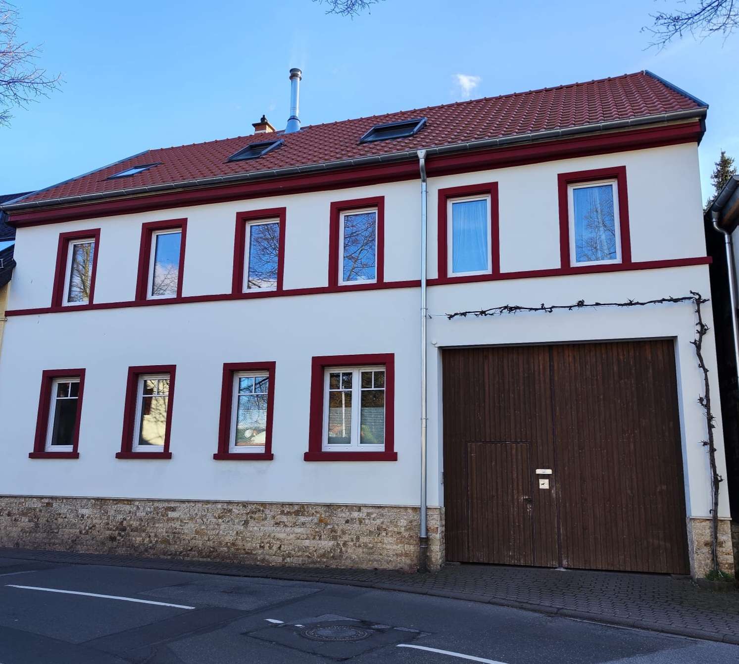 Thumbnail-Haus zum Kaufen in Kleinkarlbach 638.000,00 € 200 m²