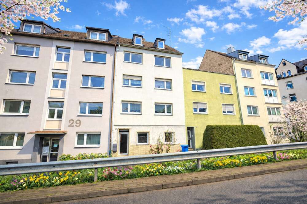 Thumbnail-Haus zum Kaufen in Koblenz 587.000,00 € 345 m²