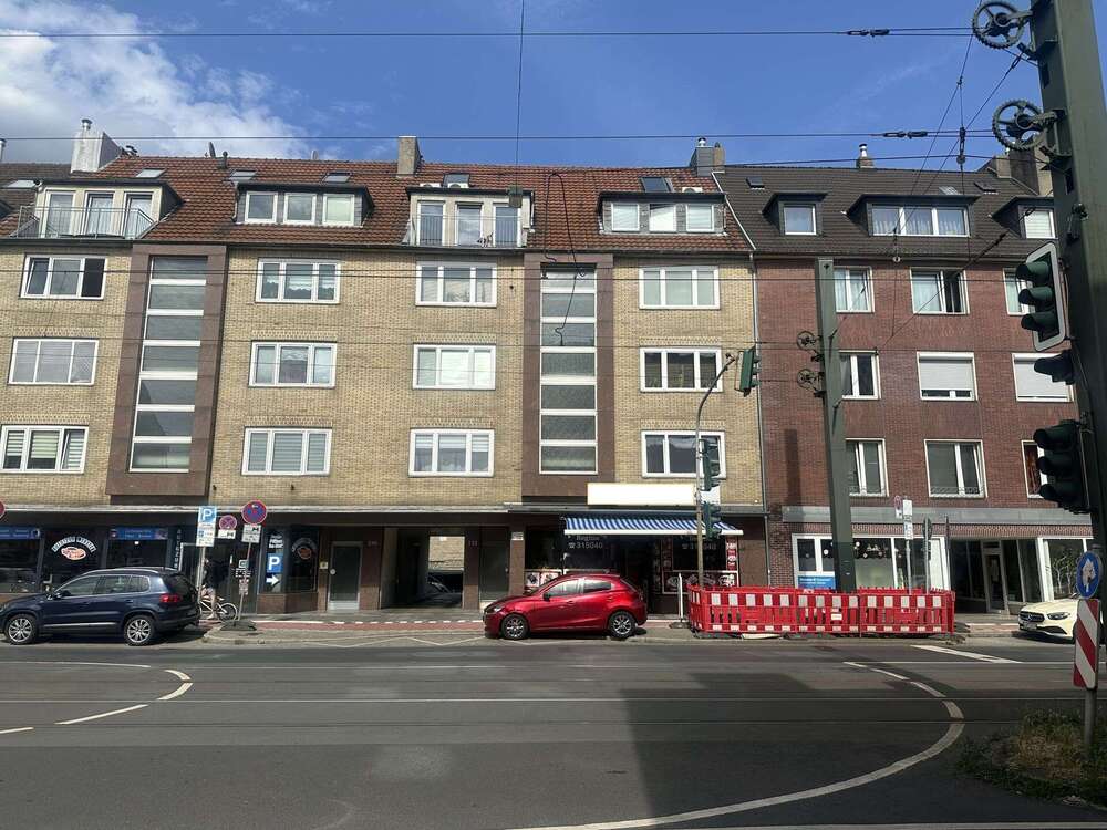 Thumbnail-Haus zum Kaufen in Düsseldorf 1.950.000,00 € 622 m²