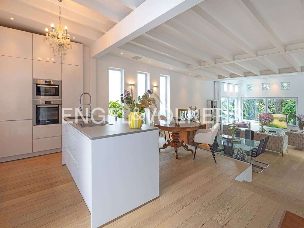 Thumbnail-Haus zum Kaufen in Bad Soden am Taunus 1.150.000,00 € 214 m²