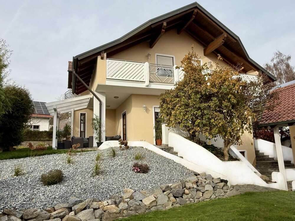 Thumbnail-Haus zum Kaufen in Essenbach 719.000,00 € 180 m²
