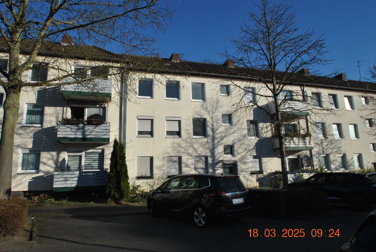 Thumbnail-Wohnung zum Kaufen in Essen 66.000,00 € 60 m²