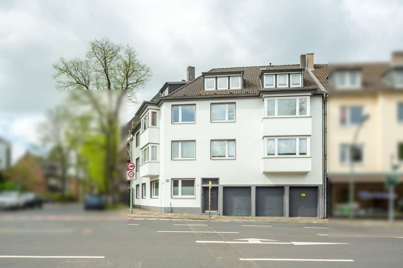 Thumbnail-Wohnung zum Kaufen in Düsseldorf 149.000,00 € 54.48 m²