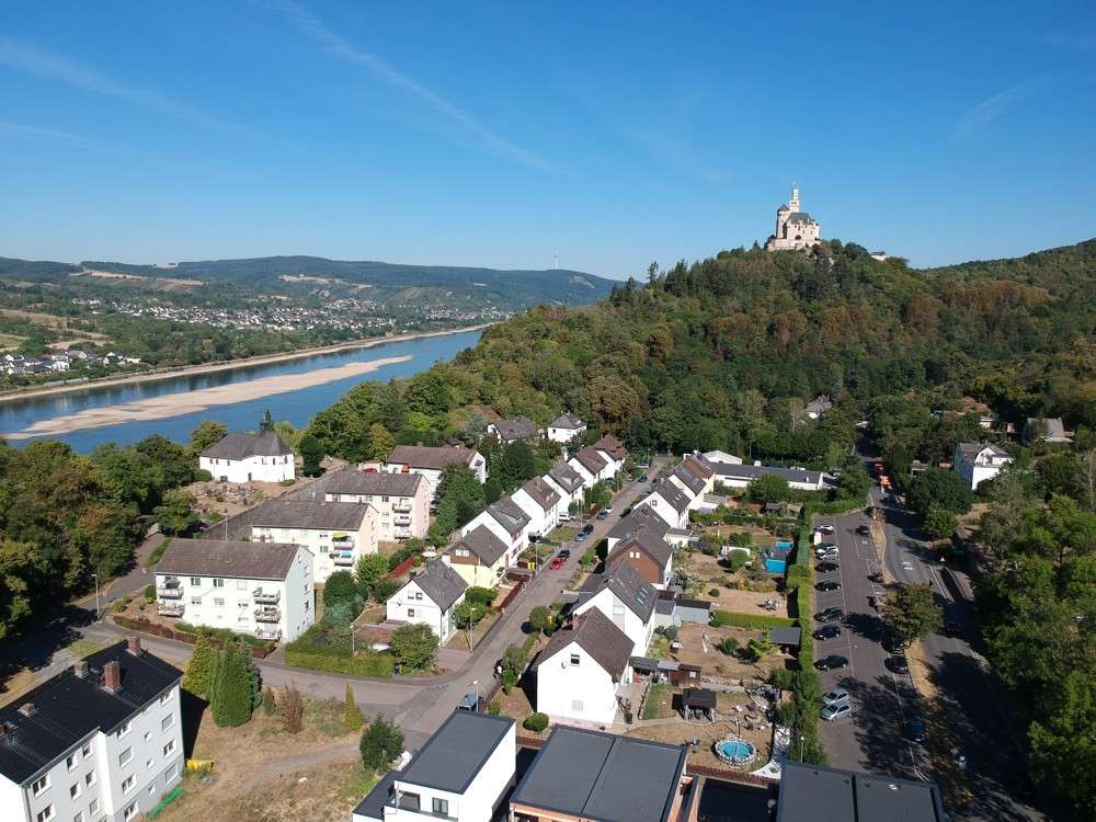 Thumbnail-Wohnung zum Kaufen in Braubach 525.000,00 € 145.57 m²