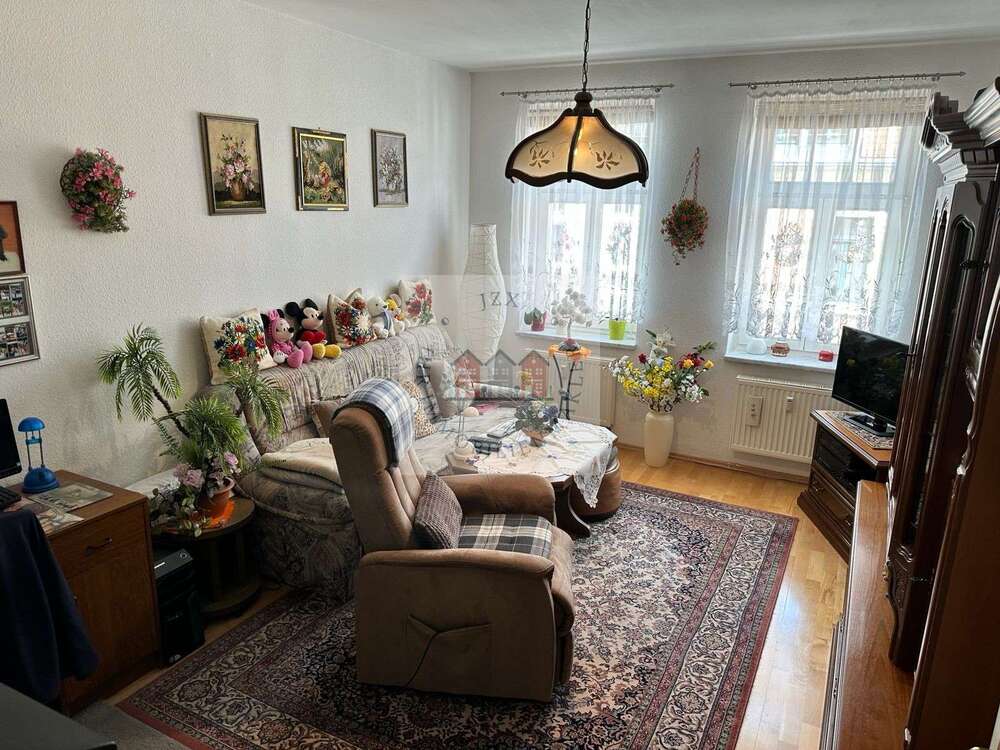 Thumbnail-Wohnung zum Kaufen in Markkleeberg 135.000,00 € 58 m²