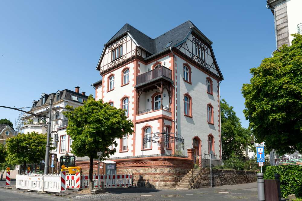 Thumbnail-Wohnung zum Mieten in Königswinter 2.250,00 € 125 m²