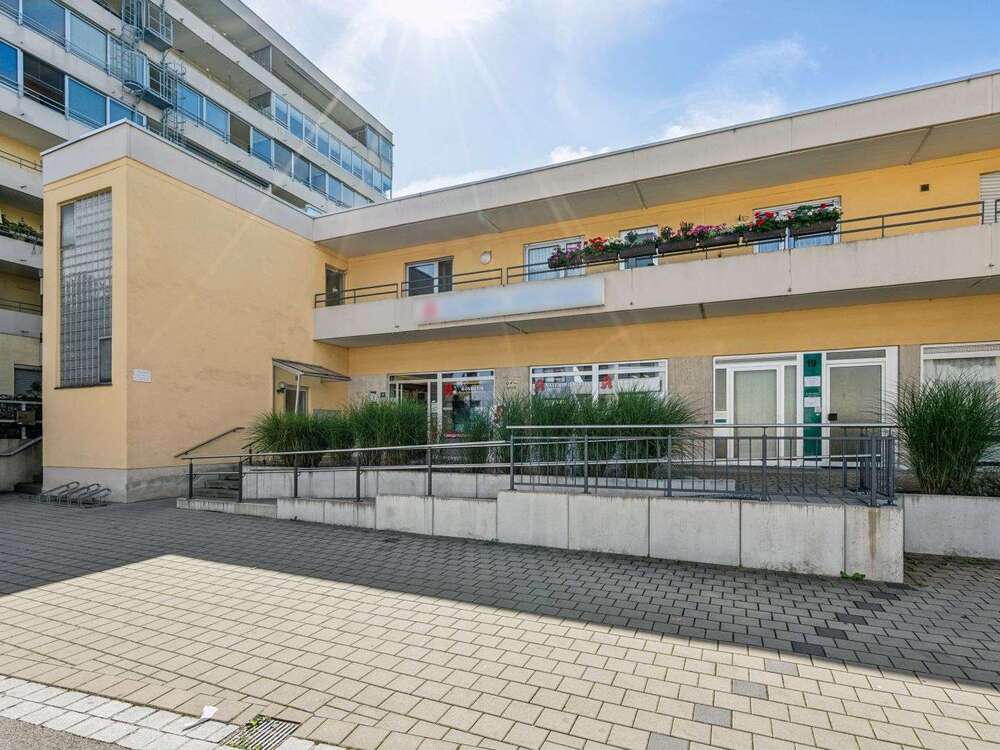 Thumbnail-Wohnung zum Kaufen in Augsburg 298.000,00 € 76.63 m²