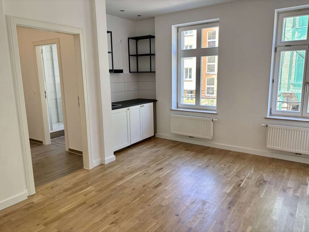 Thumbnail-Wohnung zum Kaufen in Leipzig 79.000,00 € 22.95 m²