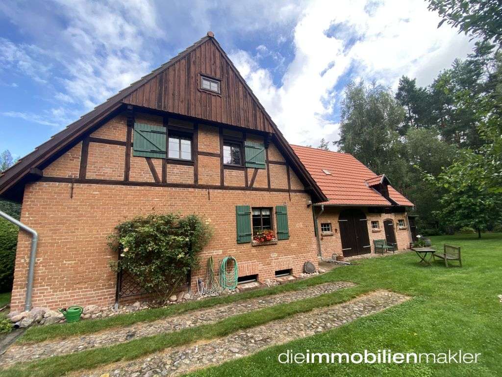 Thumbnail-Haus zum Kaufen in Siehdichum 399.000,00 € 162 m²