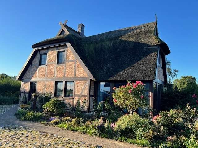 Thumbnail-Haus zum Kaufen in Weitenhagen 649.000,00 € 215 m²