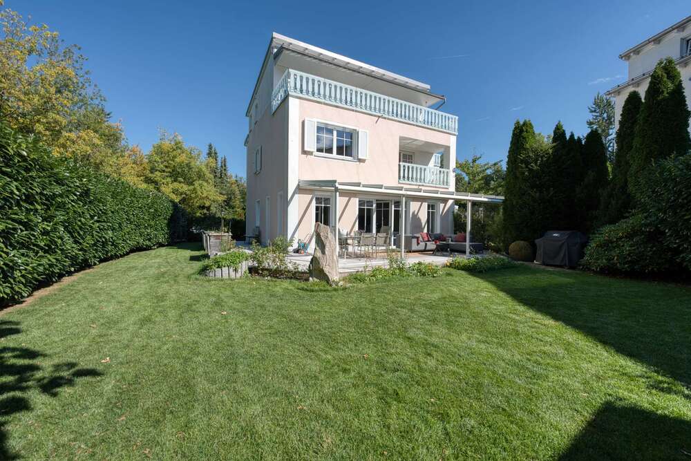 Thumbnail-Haus zum Kaufen in Starnberg 1.649.900,00 € 198.82 m²