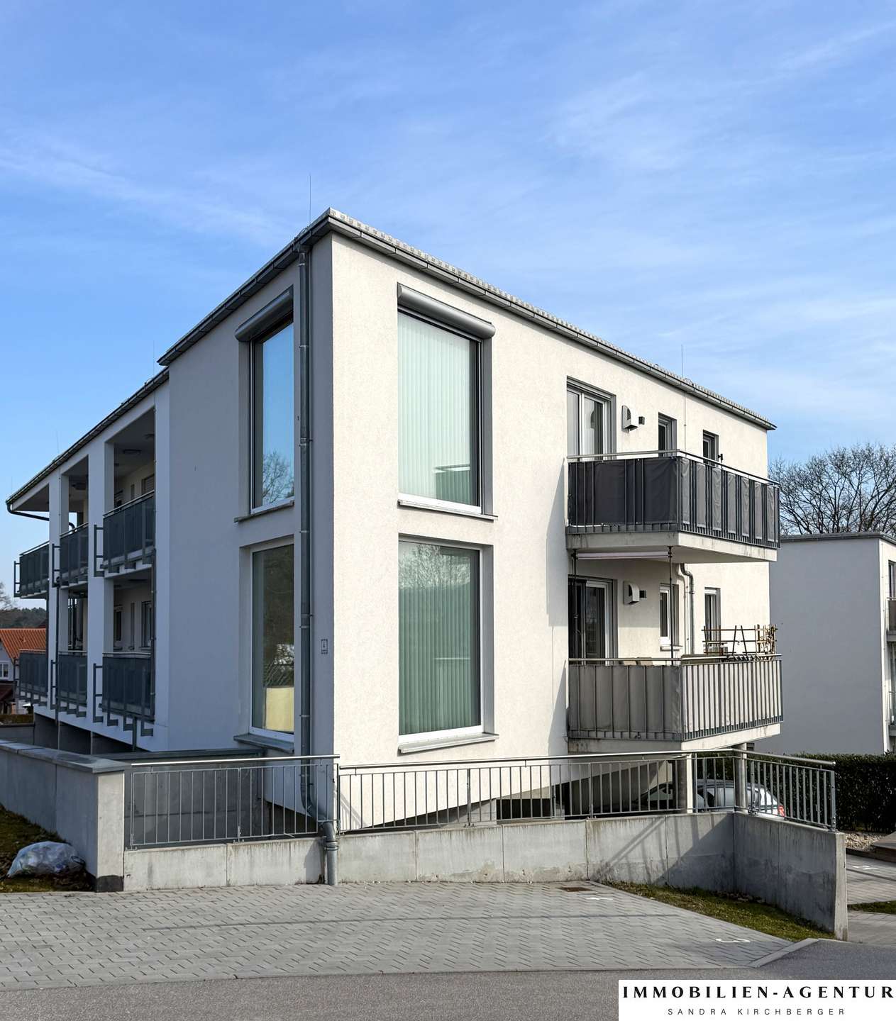 Thumbnail-Wohnung zum Kaufen in Maxhütte-Haidhof 279.000,00 € 76 m²
