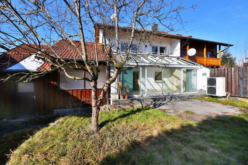 Thumbnail-Haus zum Kaufen in Ottenhofen 1.000.000,00 € 186.12 m²