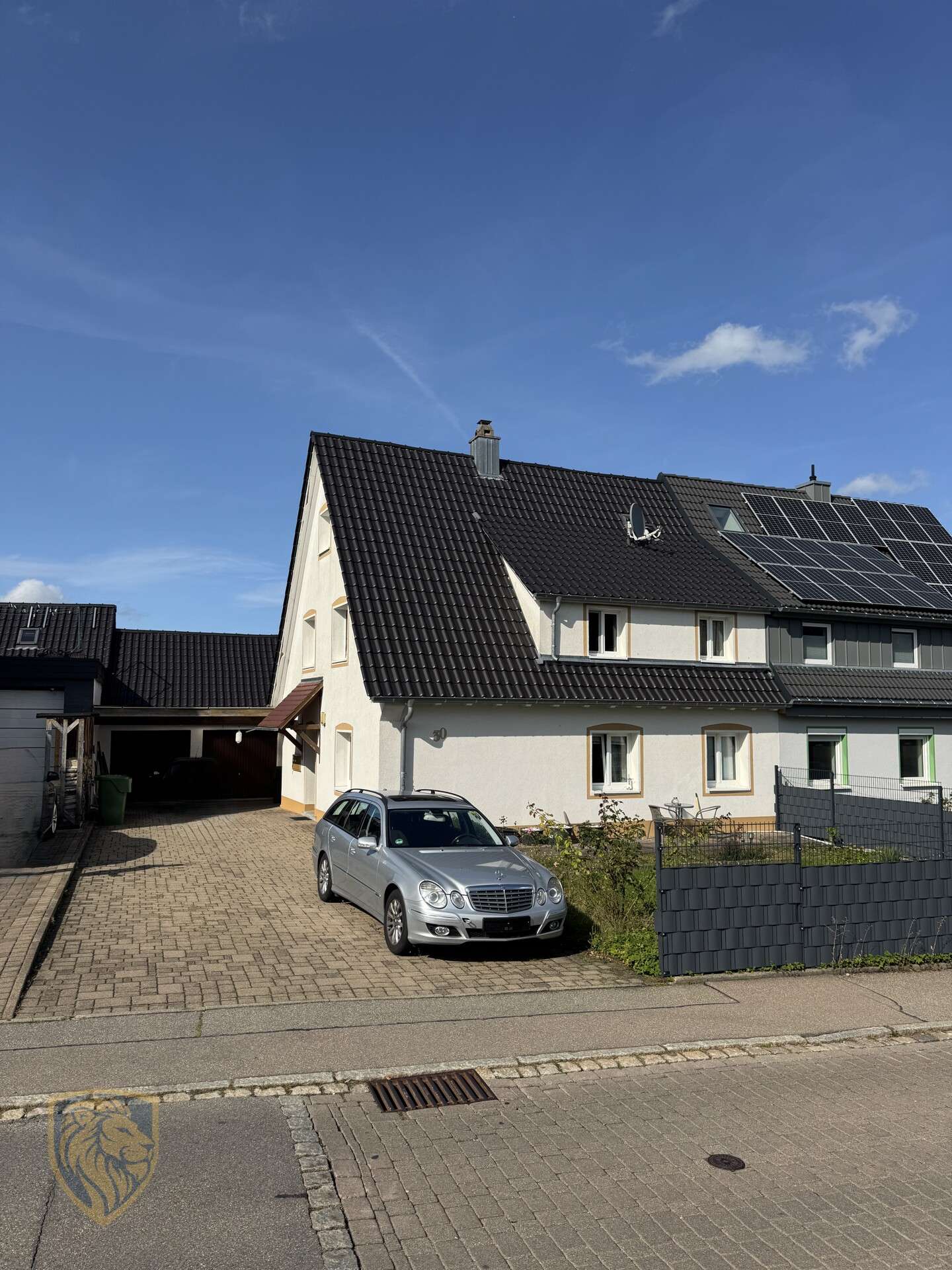 Thumbnail-Haus zum Kaufen in Donaueschingen 450.000,00 € 170 m²