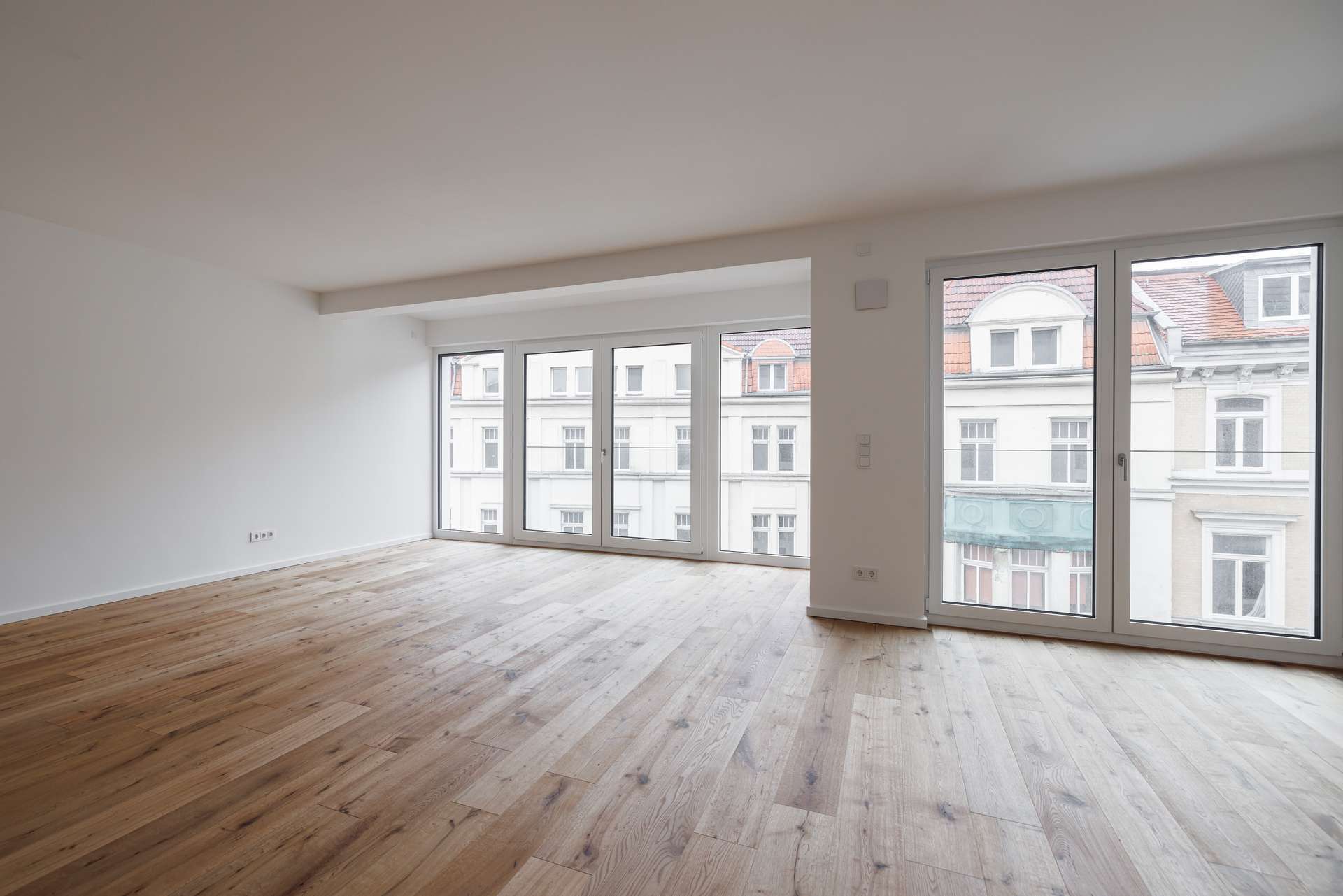 Thumbnail-Wohnung zum Mieten in Leipzig 2.504,52 € 139.14 m²