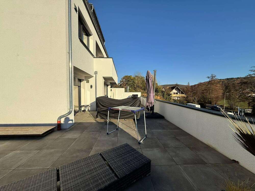 Thumbnail-Wohnung zum Mieten in Sulzbach am Main 1.450,00 € 120.9 m²