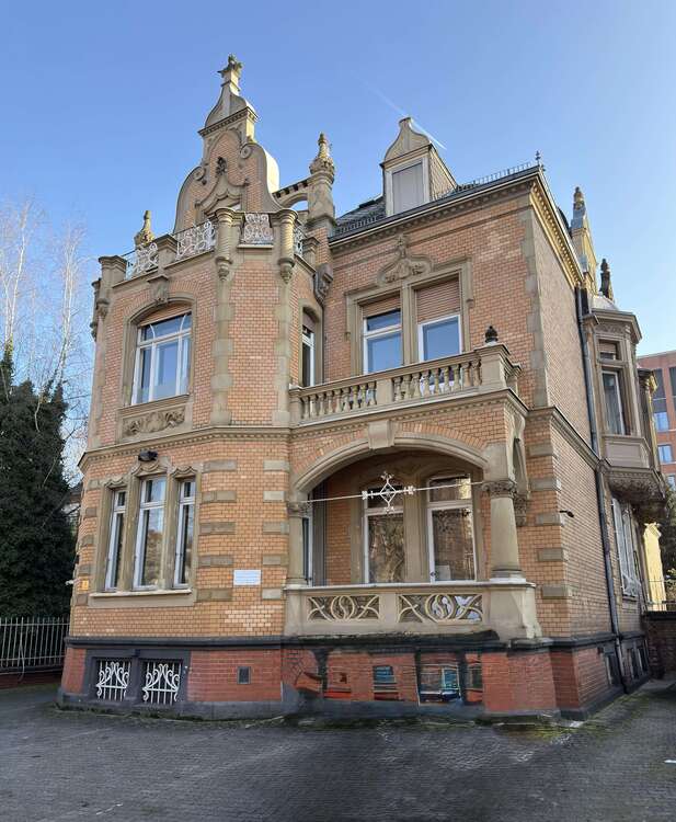 Thumbnail-Büro in Wiesbaden 995.000,00 € 258 m²