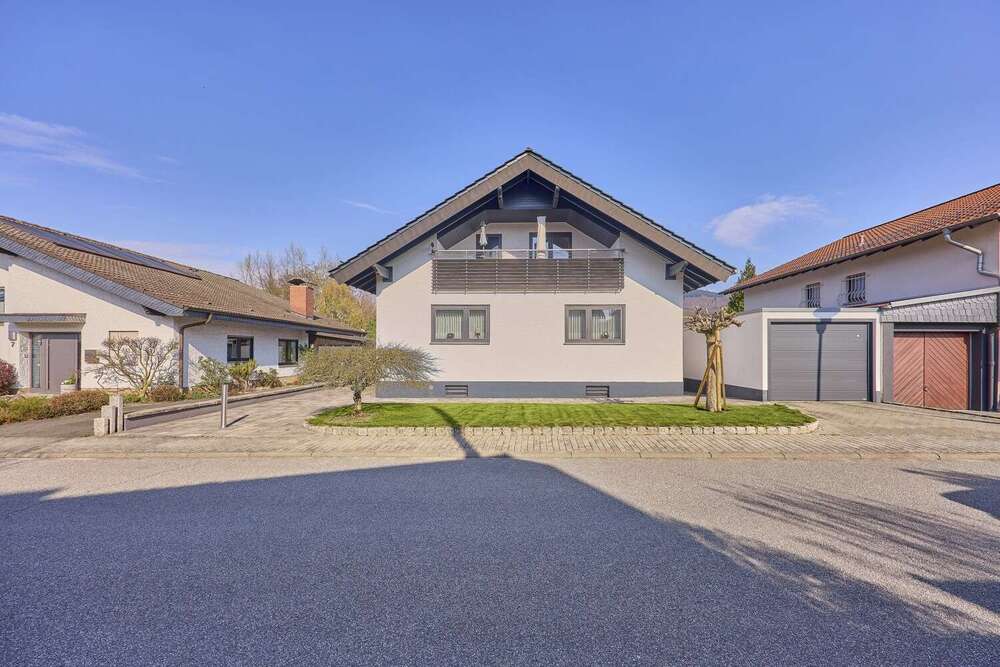 Thumbnail-Haus zum Kaufen in Rimbach 679.000,00 € 200 m²