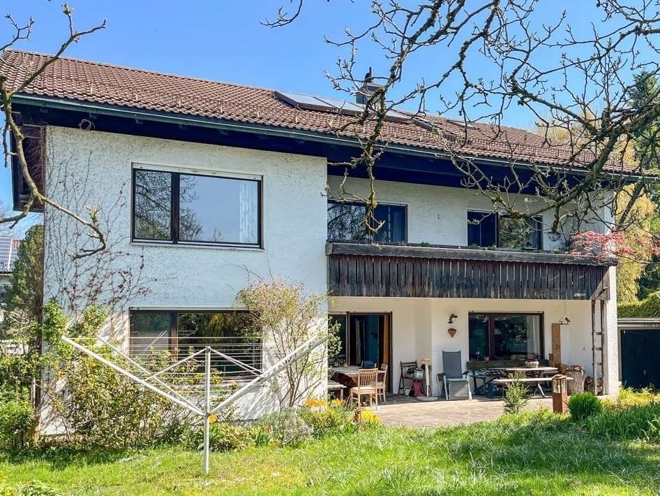 Thumbnail-Haus zum Kaufen in Stephanskirchen 1.150.000,00 € 240 m²