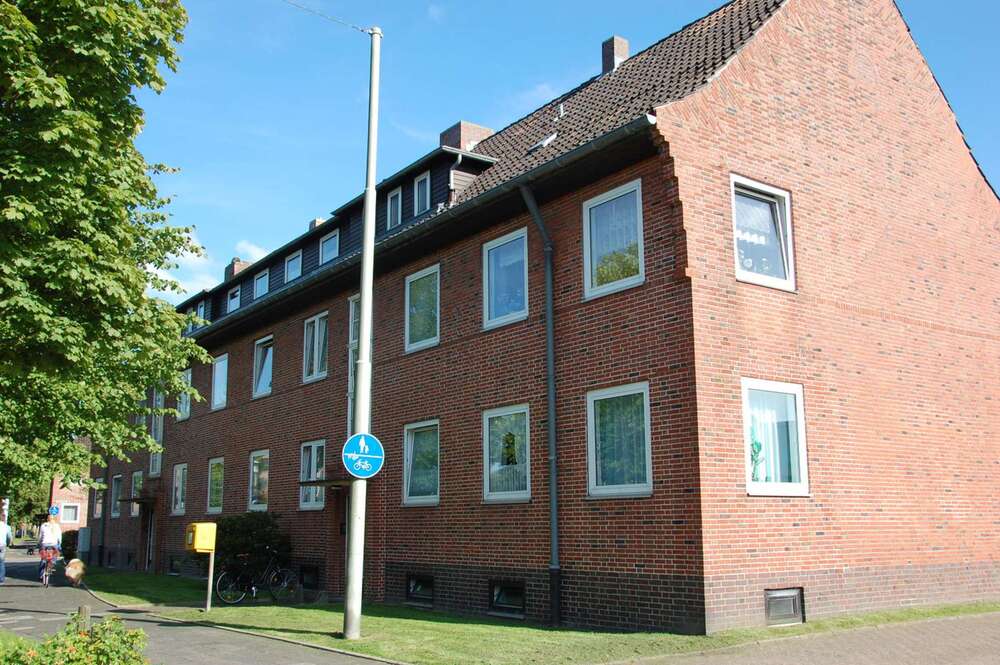 Thumbnail-Wohnung zum Mieten in Wilhelmshaven 275,20 € 42.33 m²