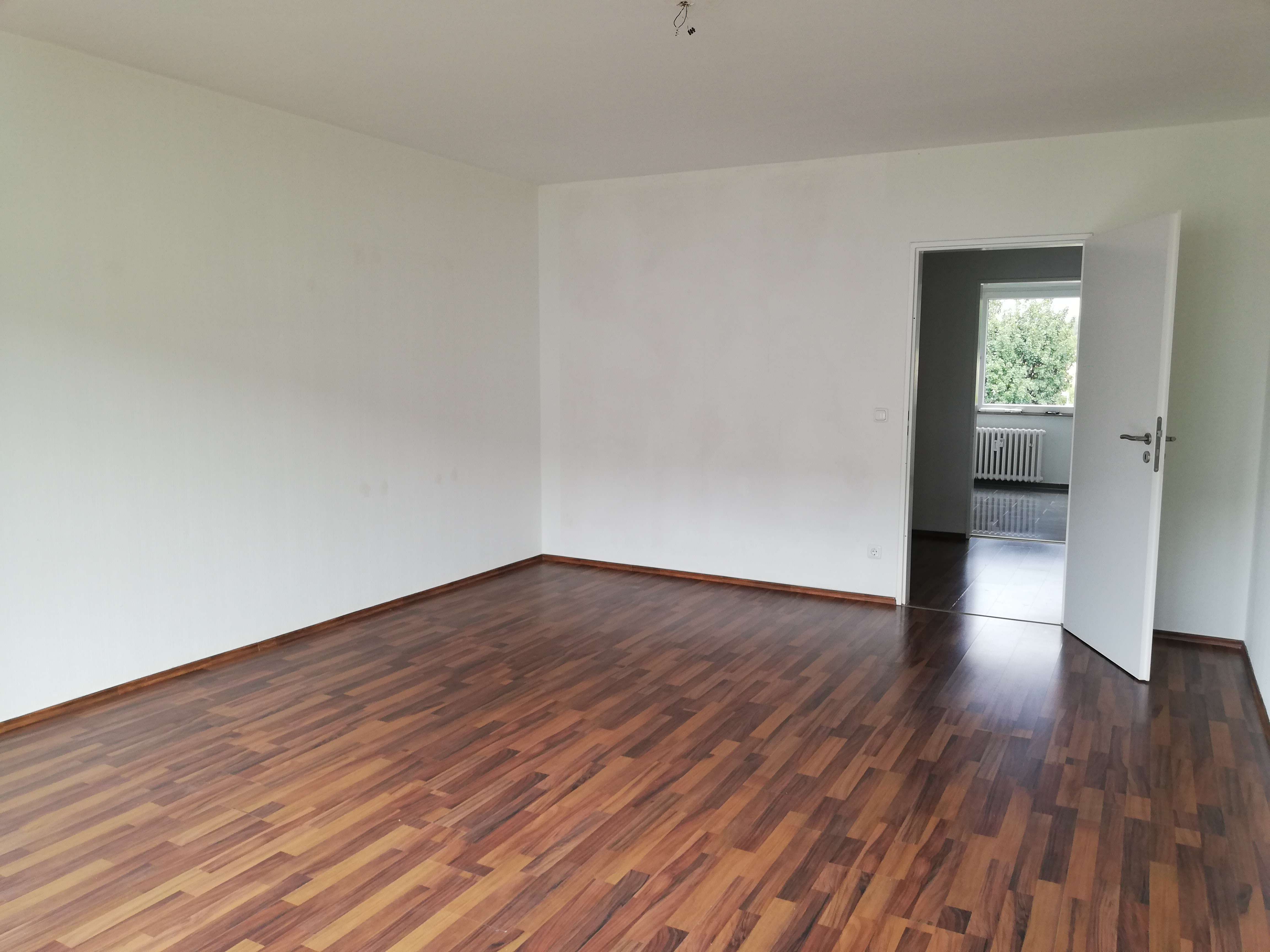 Thumbnail-Wohnung zum Kaufen in Velbert 159.550,00 € 84.16 m²