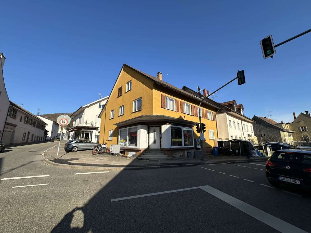 Thumbnail-Wohnung zum Kaufen in Grenzach-Wyhlen 269.000,00 € 159 m²