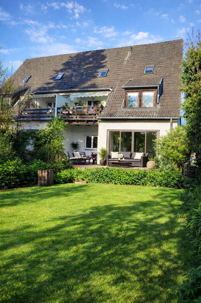 Thumbnail-Haus zum Kaufen in Berlin 830.000,00 € 210 m²