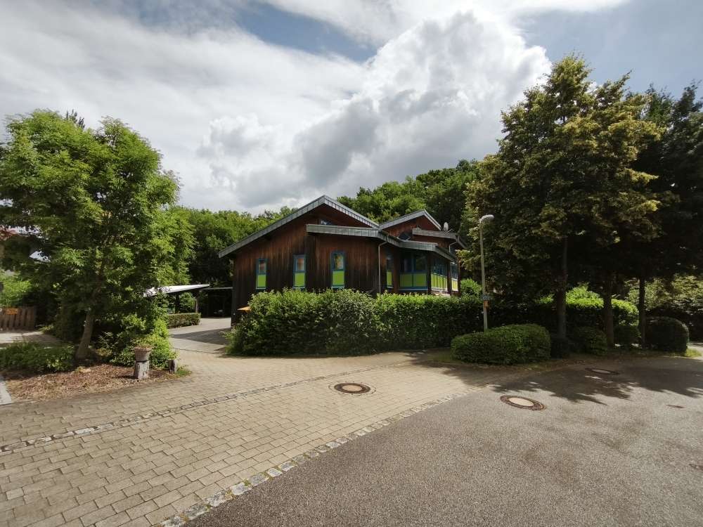 Thumbnail-Wohnung zum Kaufen in Steinach 150.000,00 € 71.24 m²