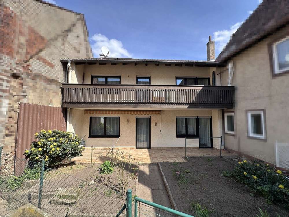 Thumbnail-Haus zum Kaufen in Obernburg am Main 329.000,00 € 275 m²