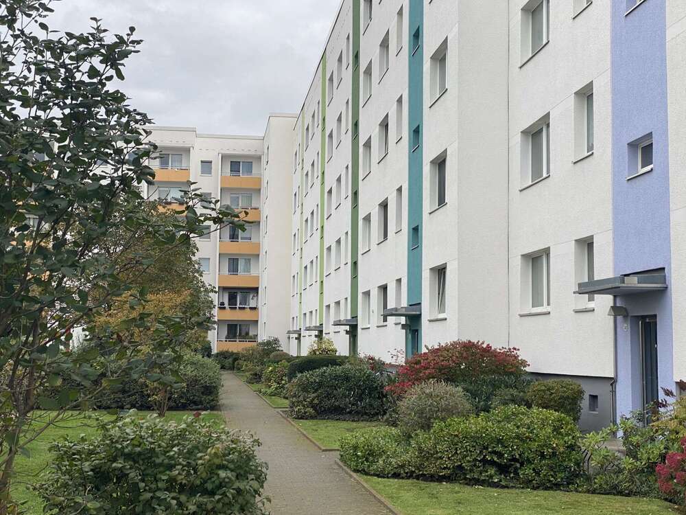 Thumbnail-Wohnung zum Kaufen in Berlin Johannisthal 190.000,00 € 69.15 m²