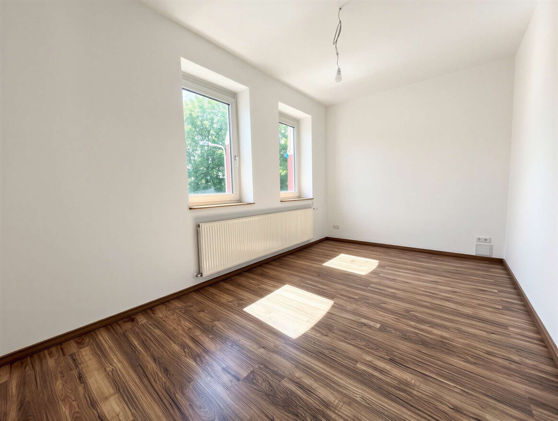 Thumbnail-Wohnung zum Mieten in Neustadt bei Coburg 570,00 € 88 m²