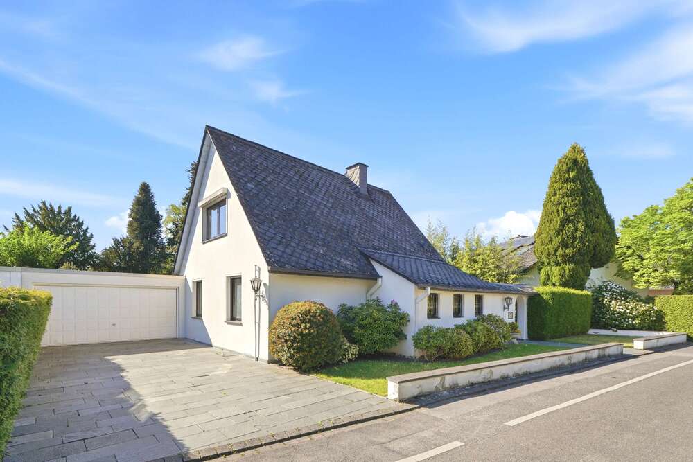 Thumbnail-Haus zum Kaufen in Meerbusch 695.000,00 € 114.43 m²