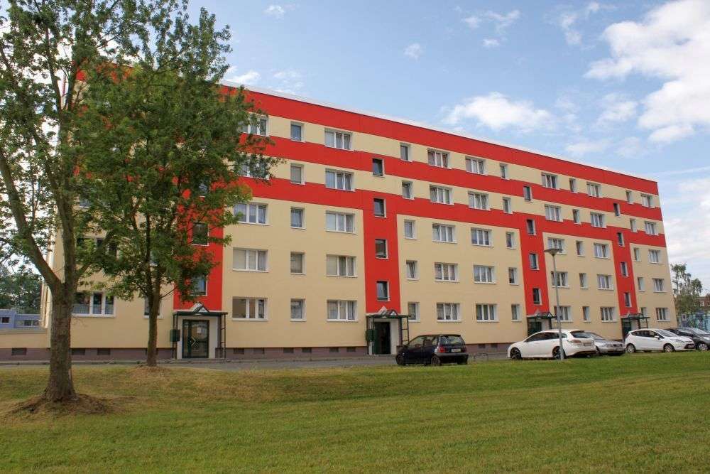 Thumbnail-Wohnung zum Mieten in Plauen 290,83 € 57.59 m²